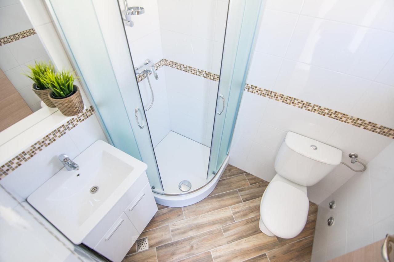 Apartments Tarragon Ugrinici Екстериор снимка